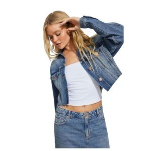 GARAGE BOYFRIEND DENIM JACKET WOMENS M CROPPED FRAY HEM CLASSIC EDGY TOMBOY CHIC